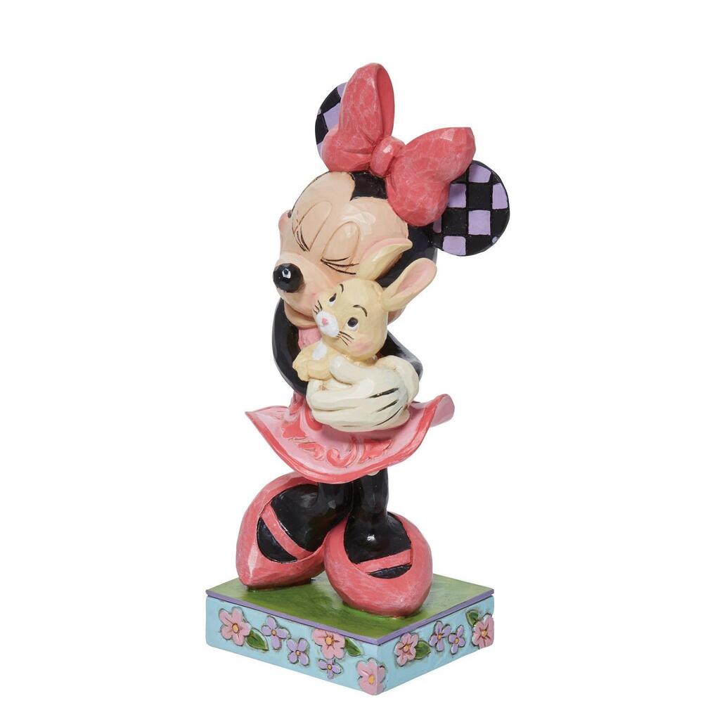 Minnie Mouse Figur med Kanin, Minnie Mouse figur, Minnie Mouse figurer, Minnie Mouse påske, Minnie Mouse samler, Minnie Mounse samling, Disney Traditions Minnie Mouse, Jim Shore Minnie Mopuse, Minnie Mouse firkløveren, Disney påske, Disney Påskepynt, Disney påske dekorationer, påskepynt, påskedekoration, Påske, Forår, forårsinteriør, Forårsindretning, Disney figur, Disney figurer, alle Disney figurer, eventyrfigur, eventyrfigurer, eventyrlig figur, eventyrlige figurer, magisk figur, magiske figurer, Disney shop, Disney butik, Disney butikDK, Disney butik I Danmark, Jim shore figur, Disney traditions figure, udstillingsfigur, Disney samlerobjekt, Disney Traditions by Jim Shore, Jim Shore, Disney samling, Disney samler, Jim Shore, Disney Traditions, Disney magi, Fra alle os til alle jer, Disney samler, Disney magi, Disney klassiker, Disney film, Disney firkløveren, , samling, samler, figurer, figur, tegnefilmsfigur, tegnefilmsfigurer, Tegneseriefigur, Disney porcelæn, Disneyland, Disneyland Paris, Disney produkter, Disney merchandise, Dansk Donaldist forening, DDFR, Disney firkløveren , Disney kanin, Disney figur kanin, Påske hare, Påskehare, Disney figurer fra Andeby, figurer fra Andeby