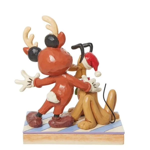 Mickey Mouse og Pluto Julefigur, Mickey Mouse figur, Mickey Mouse Disney figur, Mickey Mouse figurer, Mickey Mouse julefigur, Mickey Mouse jul, Mickey Mouse julepynt, Mickey Mouse juleophæng, Mickey Mouse julekugle. Pluto, Pluto figur, Pluto figurer, Disney figur Pluto, Mickey Mouse hund, Pluto jul, Pluto julepynt, Pluto Disney figur, Mickey Mouse samler, Mickey Mouse samling, Disney figurer fra Andeby, Figurer fra Andeby, Udgået figurer Disney Traditions, Udgået figurer Disney Traditions by Jim Shore, Udget figurer Jim Shore, Disney figur, Disney figurer, alle Disney figurer, eventyrfigur, eventyrfigurer, eventyrlig figur, eventyrlige figurer, magisk figur, magiske figurer, Disney jul, Disney julepynt, Disney ornament, Disney juleophæng, Disney shop, Disney butik, Disney butikDK, Disney butik I Danmark, juletræspynt, jul, julepynt, juleophæng, julekugle, Disney julekugle, fra alle os til alle jer, Disney juleshow, højtid, julefigur, julefigurer, julegave, gaveide, Disney gave, Disney julegave, julepynt, en fortryllende jul, en magisk jul, Fra alle os til alle jer, Disney Juleshow, Disney juletræspynt, Disney firkløveren, Disney julekugler, Specielle julekugler, Billige julekugler, plastik julekugler, glas julekugler, Julekugle med tekst, små julekugler, jule kugler, glaskugler til ophæng, Disney samler, Disney samling, Disney samling, Disney samler, samling, samler, figurer, figur, tegnefilmsfigur, tegnefilmsfigurer, Tegneseriefigur, Disney porcelæn, Disneyland, Disneyland Paris, Disney produkter, Disney merchandise, Dansk Donaldist forening, DDFR, Disney navne, Disneyland forlystelser, Disney prinsesser, Disney prinsesse, Jim shore figur, Disney traditions figure, udstillingsfigur, Disney samlerobjekt, Disney Traditions by Jim Shore, Jim Shore, Disney samling, Disney samler, Jim Shore, Disney Traditions