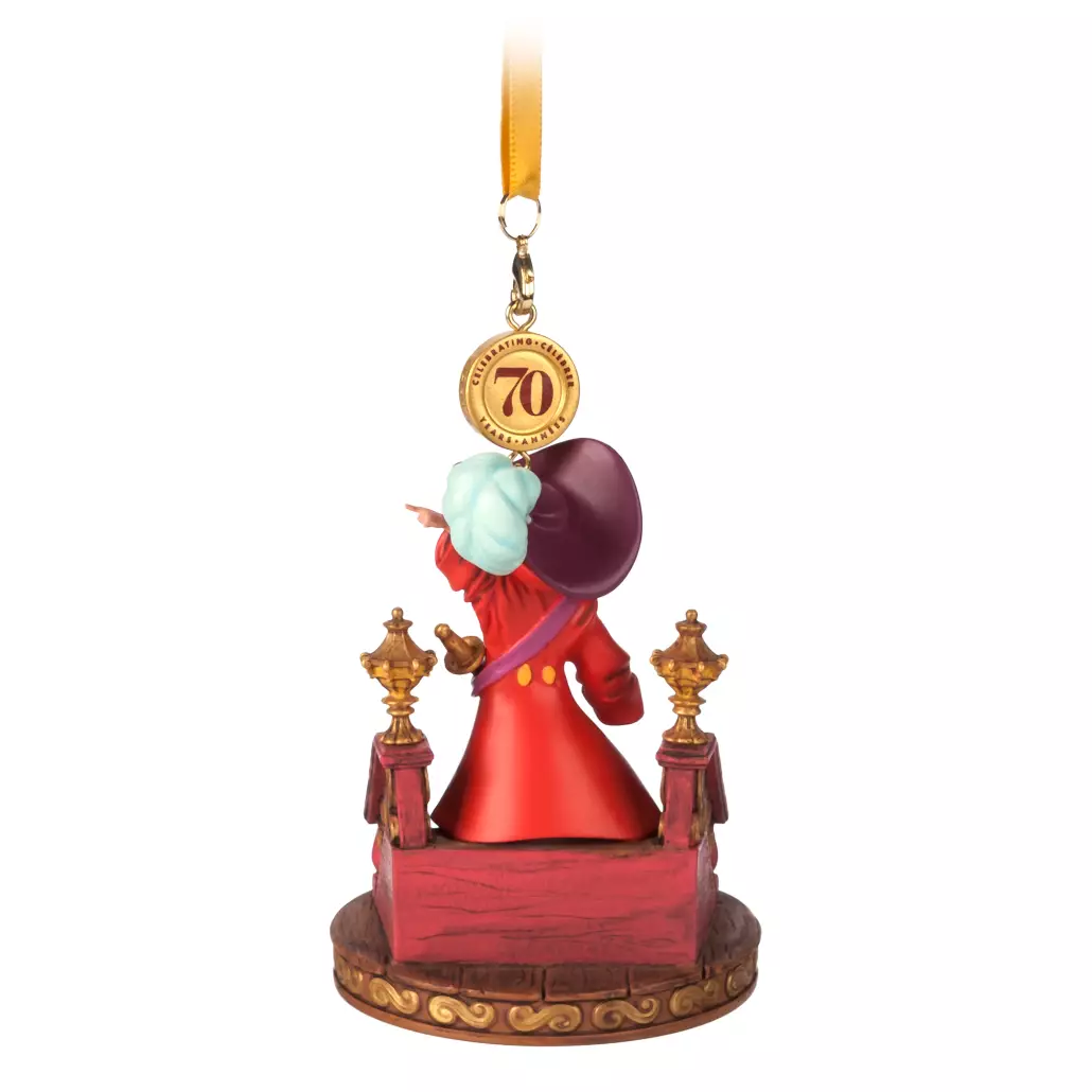 Peter Pan Legacy Sketchbook ornament, Disney figur, Disney figurer, alle Disney figurer, eventyrfigur, eventyrfigurer, eventyrlig figur, eventyrlige figurer, magisk figur, magiske figurer, Disney jul, Disney julepynt, Disney ornament, Disney juleophæng, Disney shop, Disney butik, Disney butikDK, Disney butik I Danmark, juletræspynt, jul, julepynt, juleophæng, julekugle, Disney julekugle, fra alle os til alle jer, Disney juleshow, højtid, julefigur, julefigurer, julegave, gaveide, Disney gave, Disney julegave, julepynt, en fortryllende jul, en magisk jul, Disney Sketchbook Ornament, Disney sketchbook, Disney sketchbook julepynt, Peter Pan figur, Peter Pan, Peter Pan juleophæng,