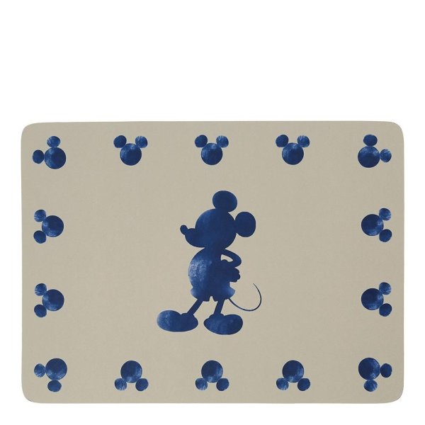 Mickey Mouse Mono Dækservietter 4 stk, Disney Mono, Mickey Mouse Mono, Disney dækservietter, Mickey Mouse indretning, Andeby, Mickey Mouse hoveder, Mickey Mouse samler, Mickey Mouse samling, Disney borddækning, Disney service, Disney interior, Disney indretning, Disney hjem, Disney Home, Disney Bolig, Disney køkken, Disney kop, Disney krus, Disney figur, Disney figurer, alle Disney figurer, eventyrfigur, eventyrfigurer, eventyrlig figur, eventyrlige figurer, magisk figur, magiske figurer, Disney shop, Disney butik, Disney butikDK, Disney butik I Danmark, Disney indretning, Disney mode, fra alle os til alle jer, Disney skål, Disney tallerken, Disney termodunk, Disney termoflaske, Disney drikkedunk, Disney drikkeglas, Disney spisesæt, Disney køkkenredskaber, fra alle os til alle jer, Disney samler, Disney samling