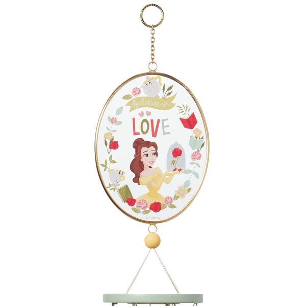 Skønheden Og Udyret Vindspil, Belle Windchime by Disney Garden, 6014563, Disney haveredskaver, Disney vindspil, Disney dekoration, Disney prinsesse, Disney prinsesser, Belle, Belle figur, Koppen fra Skønheden og udyret, Det er ganske vist, Fortryllede rose, Udyr, Udyret, Prins Adam, Belle gul kjole, Disney figur, Disney figurer, alle Disney figurer, eventyrfigur, eventyrfigurer, eventyrlig figur, eventyrlige figurer, magisk figur, magiske figurer, , Disney shop, Disney butik, Disney butikDK, Disney butik I Danmark, Disney indretning, Disney mode, Disney Home, Disney Bolig, Disney interior, Disney, fra alle os til alle jer, Disney Home, Disney Bolig, Disney décor, Disney pynt, Disney magi, Disney samling, Disney samler, Disney ramme, Disney billederamme, Disney fotoramme, Disney lampe, Disney køkkenredskaber