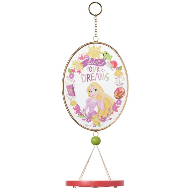 Rapunzel Vindspil, Rapunzel Windchime by Disney Garden, 6014565, Disney have, Disney haveindretning, To på flugt, Pascal, Pascal figur, Rapunzel, Rapunzel figur, Disney prinsesse, Disney prinsesser, Vindspil til haven, Brødrene Grims eventyr, Samling, tegneserier, tegnefilm Disney figur, Disney figurer, alle Disney figurer, eventyrfigur, eventyrfigurer, eventyrlig figur, eventyrlige figurer, magisk figur, magiske figurer, , Disney shop, Disney butik, Disney butikDK, Disney butik I Danmark, Disney indretning, Disney mode, Disney Home, Disney Bolig, Disney interior, Disney, fra alle os til alle jer, Disney Home, Disney Bolig, Disney décor, Disney pynt, Disney magi, Disney samling, Disney samler, Disney ramme, Disney billederamme, Disney fotoramme, Disney lampe, Disney køkkenredskaber, Disney firkløveren, firkløver Disney, Disney firkløveren, Disney porcelæn,